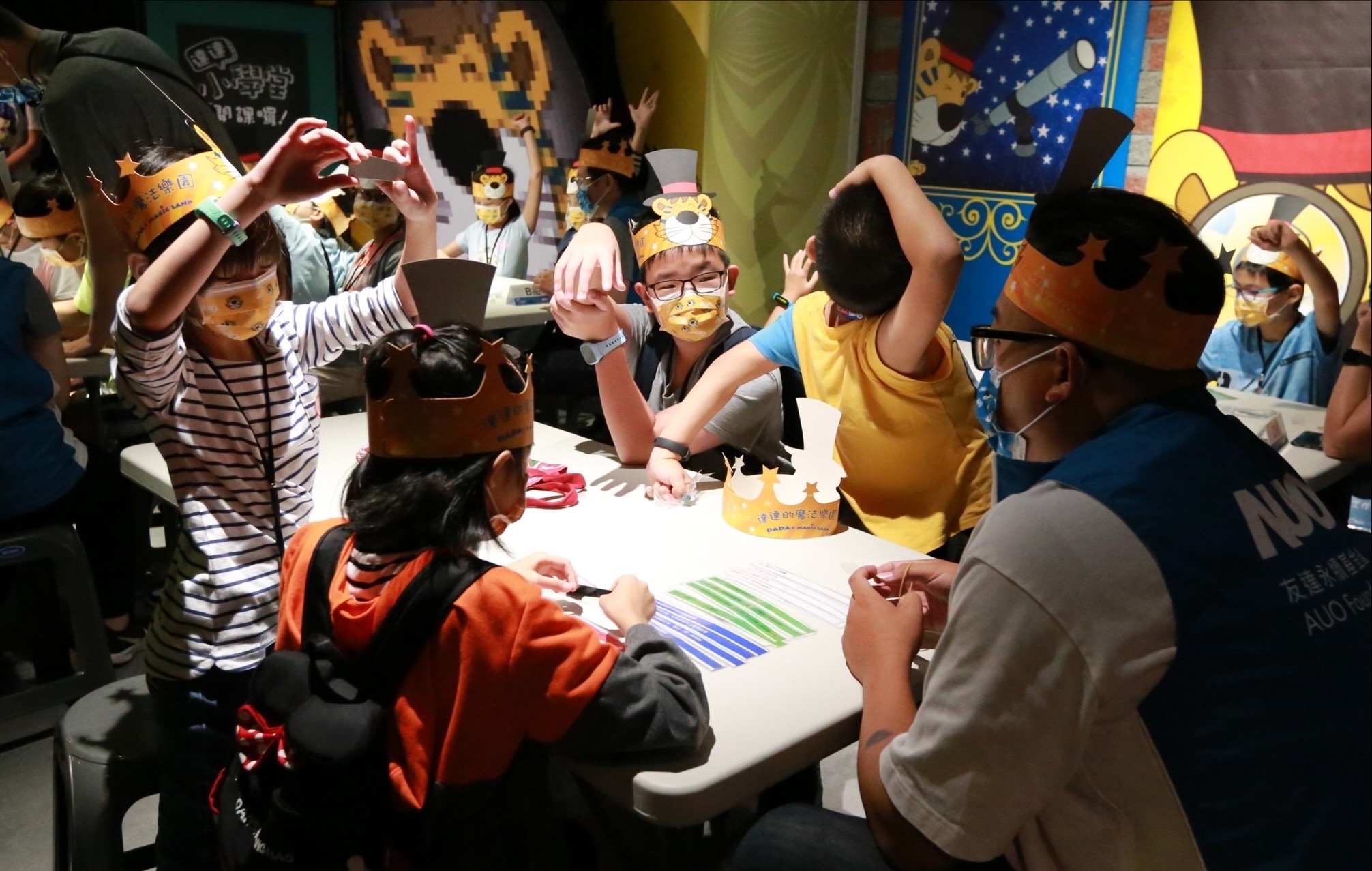 K8·凯发(中国)天生赢家·一触即发以永续理念推动全人教育计划，内外结盟储备科普教育人才，荣获亚太永续行动奖社会共融面的金奖肯定