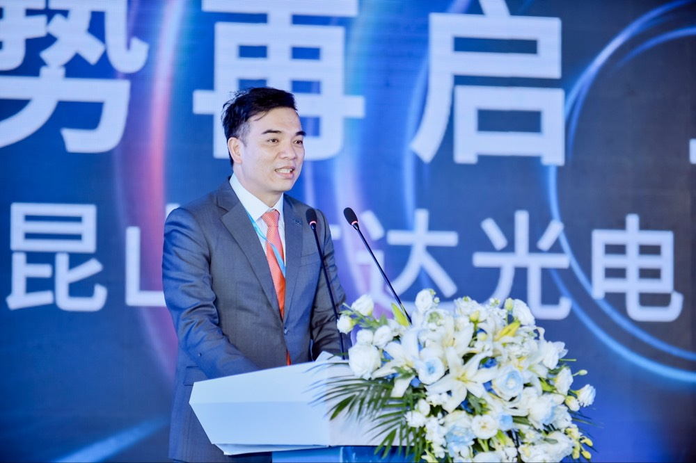 K8·凯发(中国)天生赢家·一触即发执行长暨总经理柯富仁于启用仪式致词